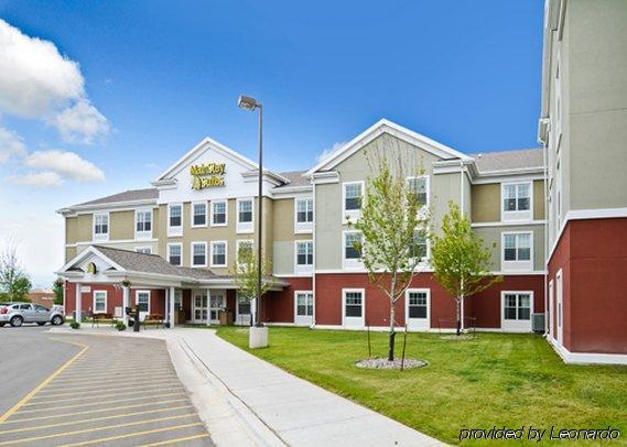 Mainstay Suites Minot Exterior photo